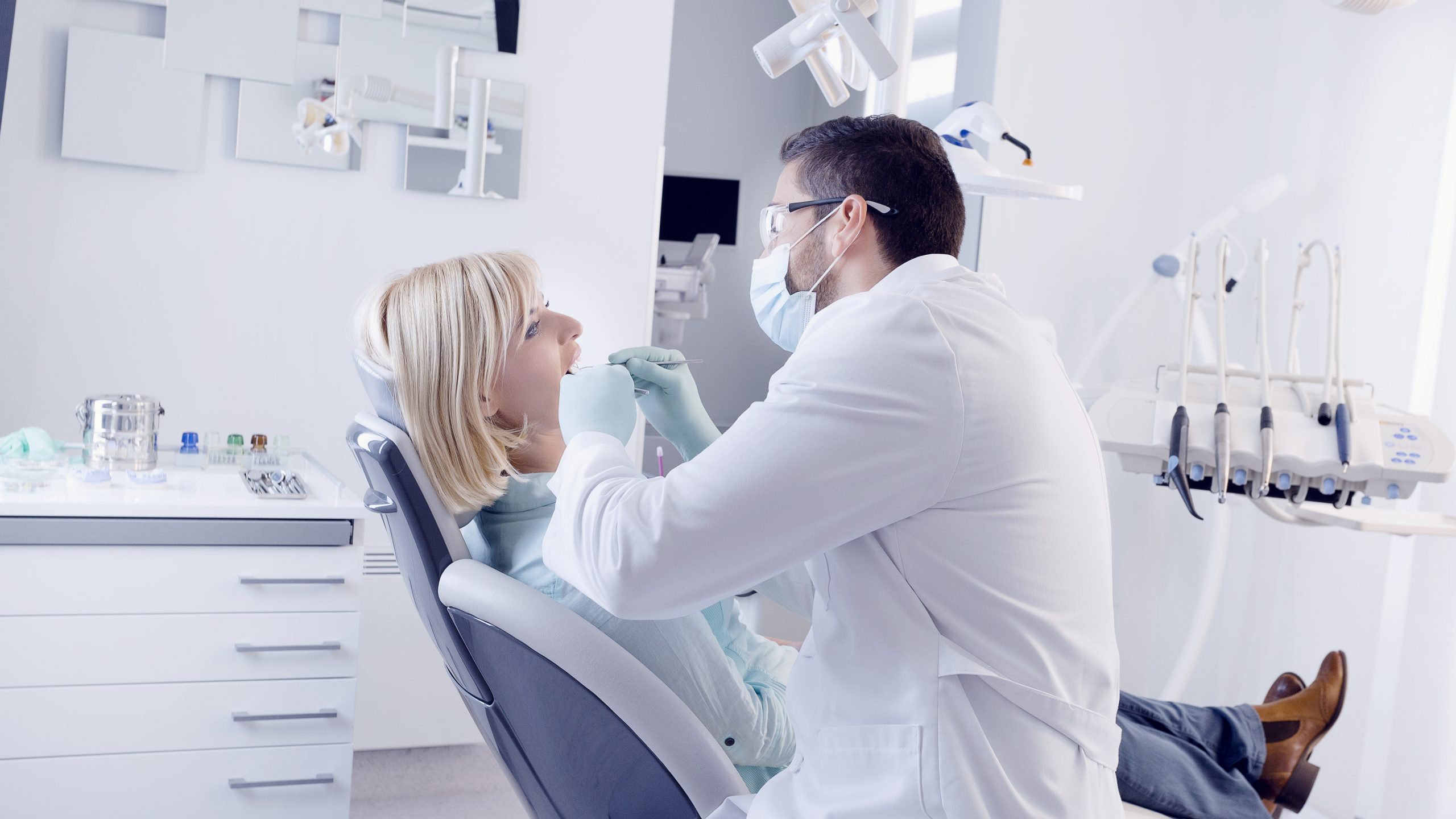 Dentist in Gardena, CA